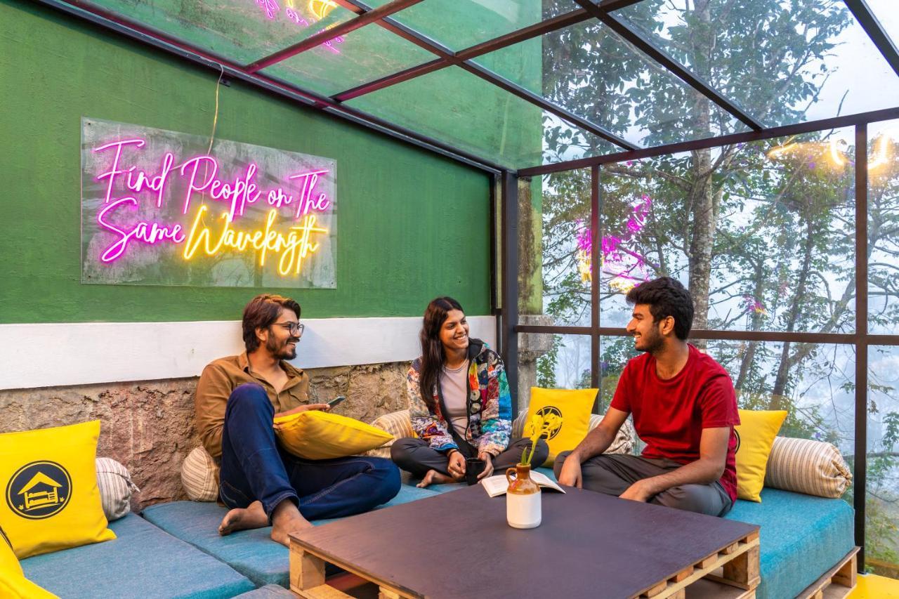 The Hosteller Munnar Exteriör bild