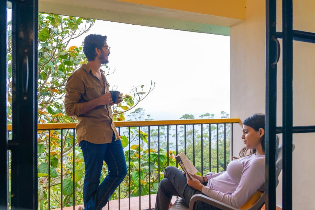 The Hosteller Munnar Exteriör bild